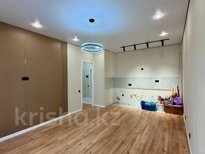 2-комнатная квартира · 43 м² · 2/12 этаж, Е-15 16 — ХАН ШАТЫР - ГОРЯЧКА за ~ 30.8 млн ₸ в Астане, Нура р-н