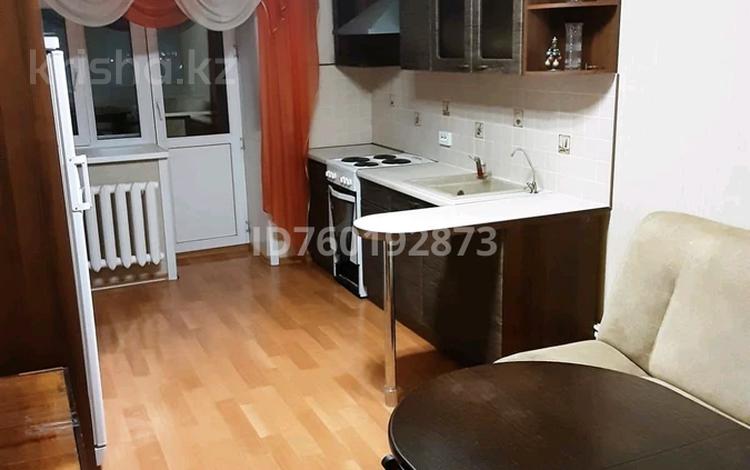 2-комнатная квартира · 80 м² · 8/12 этаж, Сейфуллина 65 — Пересечение улиц С.Сейфуллина и Сембинова за 32 млн 〒 в Астане, р-н Байконур — фото 2