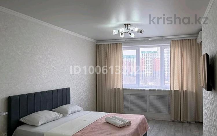 2-комнатная квартира · 80 м² · 6/18 этаж, мкр Тастак-2 167 — Метро Сайран за 25 000 ₸ в Алматы, Алмалинский р-н — фото 12