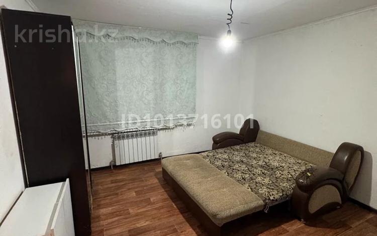 1-комнатная квартира · 35 м² · 1 этаж, мкр Акбулак, Мкр Акбулак Еспаева 106 за 140 000 ₸ в Алматы, Алатауский р-н — фото 2