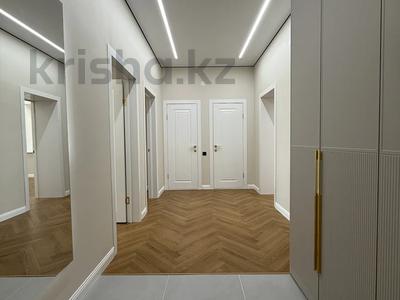 2-бөлмелі пәтер · 80 м² · 5/7 қабат, Алтын орда ш/а., Алия Молдагулова, бағасы: 36.5 млн ₸ в Актобе, мкр. Алтын орда