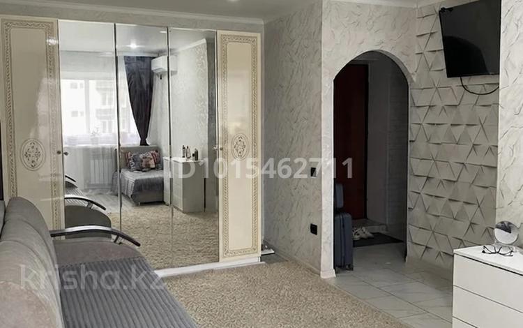 2-бөлмелі пәтер · 35.7 м² · 4/4 қабат, Студенческая 1А 1А, бағасы: 13 млн ₸ в Уральске — фото 2