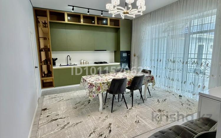 Жеке үй · 4 бөлме · 200 м² · 8 жүзд., Толебаева — Желтоксан, бағасы: 98 млн ₸ в Талдыкоргане — фото 26