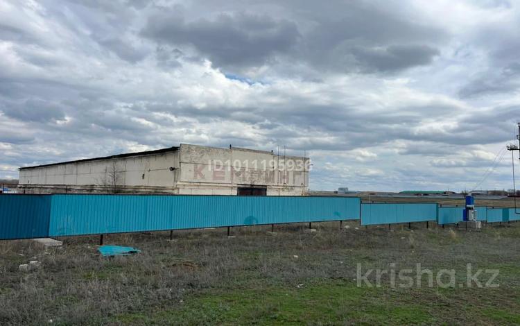 Промбаза · 72 сотки, Курайлы уч 469/1 за 2 млн ₸ в Актобе, жилой массив Курайлы — фото 2