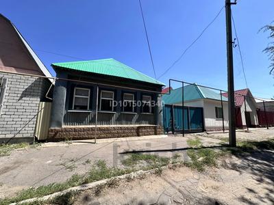 Отдельный дом · 3 комнаты · 80 м² · 5 сот., Кекилбаева 104 — Даулеткерея за 38 млн ₸ в Уральске