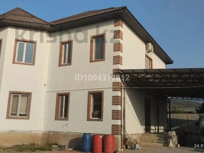 Жеке үй · 5 бөлме · 220 м² · 8 жүзд., Жетысу, бағасы: 105 млн ₸ в 