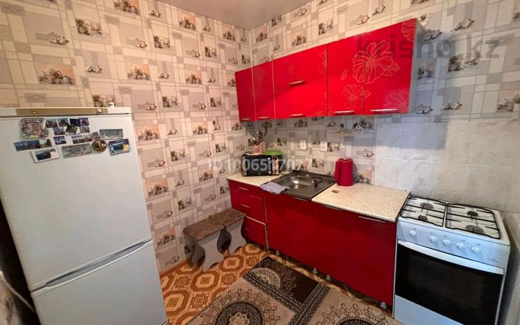 2-комнатная квартира · 35 м² · 1/5 этаж, Джамбула 134 б — 11 школа за 7 000 ₸ в Кокшетау — фото 2