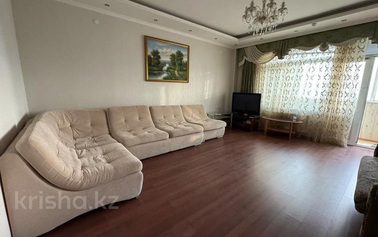 3-комнатная квартира · 150 м² · 11/14 этаж, 10-й мкр 1 за 300 000 ₸ в Актау — фото 2
