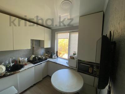 3-комнатная квартира · 56.7 м² · 2/5 этаж, Есет батыра за 16.5 млн 〒 в Актобе