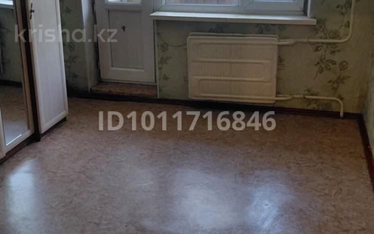 1-бөлмелі пәтер · 36 м² · 3/5 қабат, мкр Самал 9, бағасы: 70 000 ₸ в Таразе — фото 2