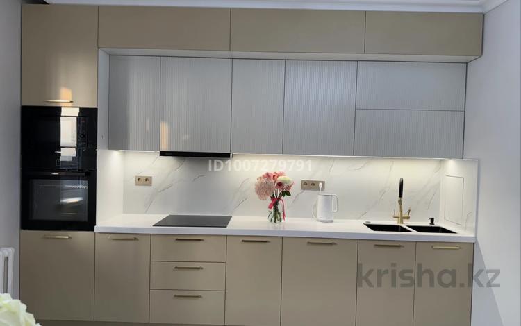 2-комнатная квартира · 90 м² · 10/17 этаж, Розыбакиева 289 — Аль-Фараби Розыбакиева за 700 000 〒 в Алматы, Бостандыкский р-н — фото 2