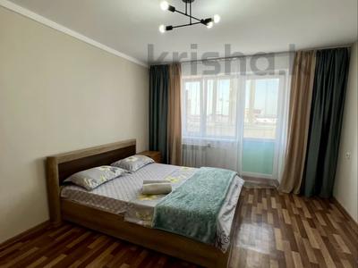 2-комнатная квартира · 75 м² · 8/9 этаж, мкр. Зачаганск пгт, Монкеулы 83/3 — Жекпе-Жек, Алтындар, Көктем торг.дом, СХИ, 10 школа, Арбат за 15 000 ₸ в Уральске