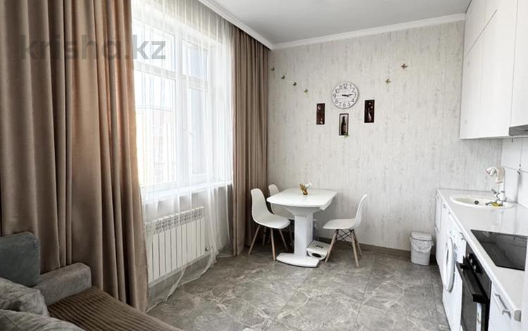 1-бөлмелі пәтер · 53 м² · 9/10 қабат, ул. Бухар жырау 34/2, бағасы: 28.5 млн ₸ в Астане, Есильский р-н — фото 2