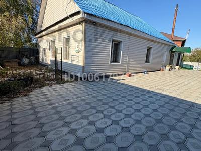 Жеке үй · 4 бөлме · 100 м² · 6 сот., Братская 2 Б — Братская/ Ангарская, бағасы: 23 млн ₸ в Усть-Каменогорске