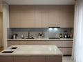 4-бөлмелі пәтер · 260 м², мкр Нур Алатау, Какимбекова салыкова, бағасы: 205 млн ₸ в Алматы, Бостандыкский р-н — фото 7