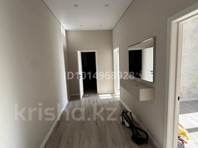1-комнатная квартира · 60 м² · 2/3 этаж, мкр Старый Аэропорт, Жумагалиева 55 за 300 000 ₸ в Уральске
