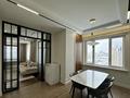 4-бөлмелі пәтер · 180 м² · 11 қабат, Туркестан 28, бағасы: 1 млн ₸ в Астане, Есильский р-н — фото 2