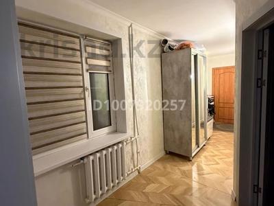 4-бөлмелі пәтер · 81.7 м² · 1/5 қабат, 8 микрорайон 79, бағасы: 32 млн 〒 в Темиртау