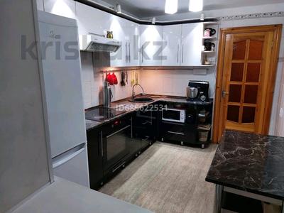 Продажа квартир в Абайская обл.: 2-комнатная квартира, 53 м², 3/9 этаж, Шакарима — Центр Казпошта за 25.6 млн 〒 2-комнатная квартира, 53 м², 3/9 этаж, Шакарима — Центр Казпошта за 25.6 млн 〒 в Семее