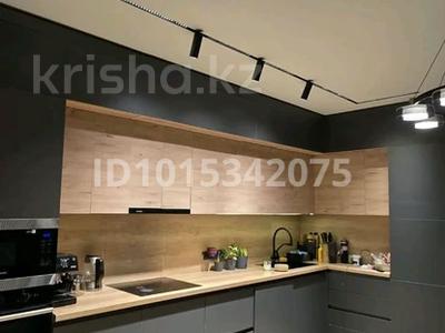 2-бөлмелі пәтер · 65 м² · 3/7 қабат, Райымбек батыра 169, бағасы: 49 млн ₸ в 
