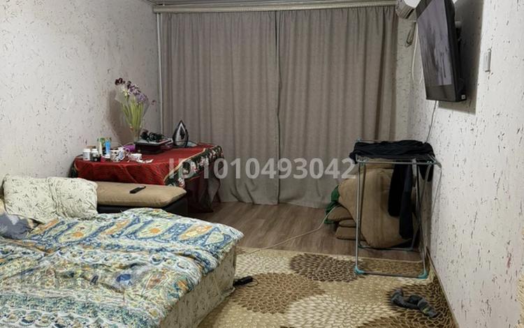 3-бөлмелі пәтер · 68 м² · 3/5 қабат, 5 мик , ул Абая ., бағасы: 30 млн ₸ в Конаеве — фото 2