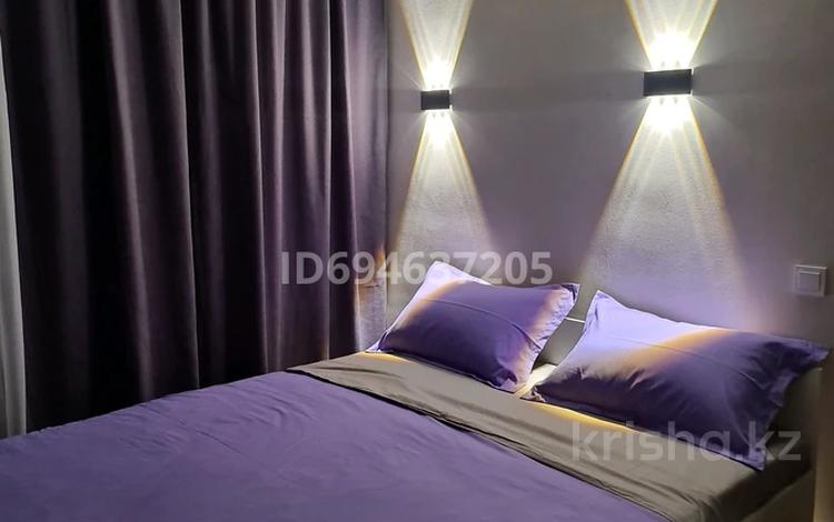 1-комнатная квартира · 40 м² · 2/9 этаж, мкр Юго-Восток, Мкр Степной 4 21 за 12 000 ₸ в Караганде, Казыбек би р-н — фото 2