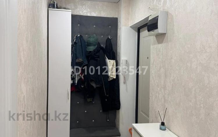 2-бөлмелі пәтер · 46 м² · 4/4 қабат, ул. Лачугина 3, бағасы: 15 млн ₸ в Актобе, мкр Авиатор — фото 2