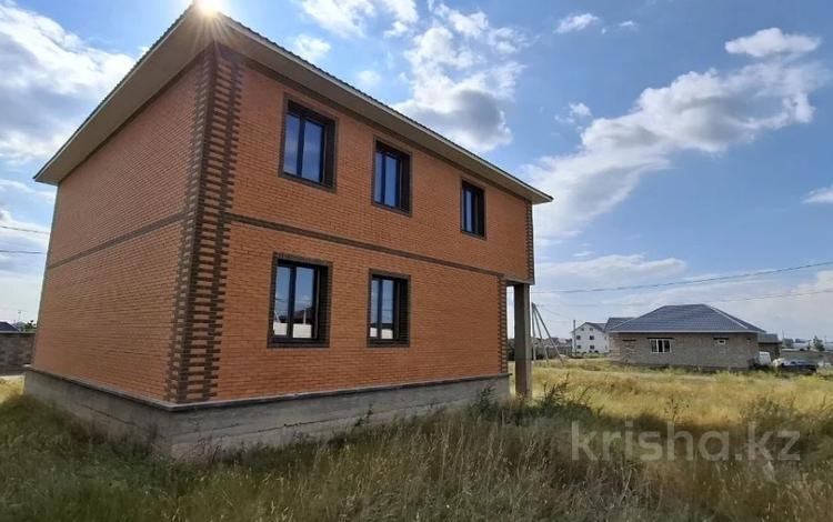 Отдельный дом · 4 комнаты · 210 м² · 10 сот., 4 микрорайон 19/4 за 33 млн ₸ в Жибек Жолы — фото 13
