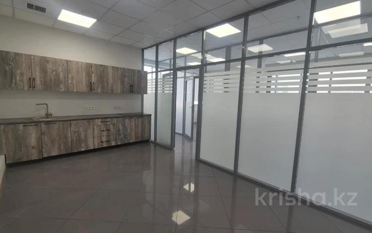 Кеңселер · 200 м², бағасы: 3 млн ₸ в Алматы, Бостандыкский р-н — фото 2