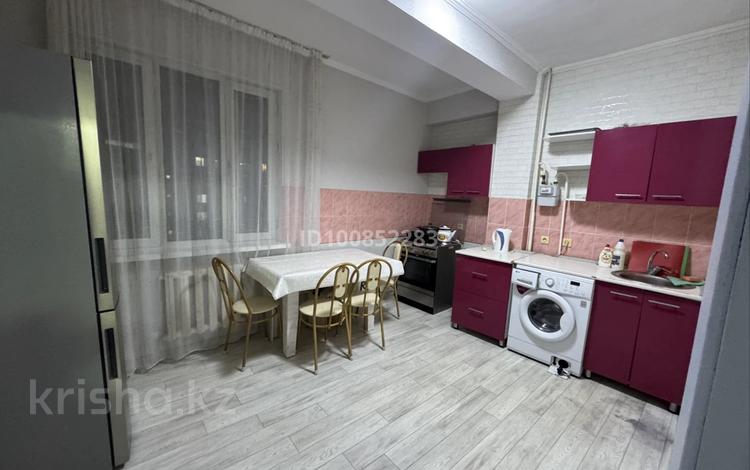 2-бөлмелі пәтер · 76 м² · 6/8 қабат, Абылайхана, бағасы: 24 млн 〒 в Каскелене — фото 2