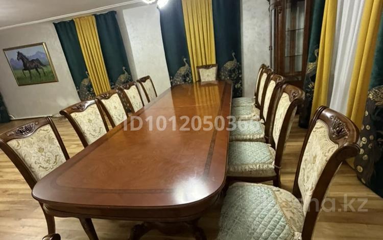 Дом · 5 комнат · 250 м², Балкантау 95а — Жумабаева за 60 000 〒 в Астане, Алматы р-н — фото 2