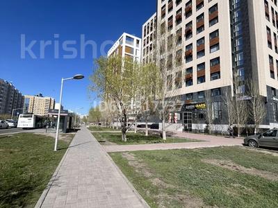 2-комнатная квартира, 60 м² помесячно, Sayran 10б за 225 000 〒 в Астане, Есильский р-н