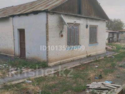Отдельный дом · 4 комнаты · 75 м² · 6 сот., Таңбалытас ауылыҚарасай батыр 17/2 — Таңбалытас за 5 млн ₸ в Узынагаш