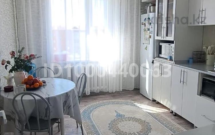 2-бөлмелі пәтер · 64 м² · 5/5 қабат, 10 микрорайон 23, бағасы: 21.9 млн ₸ в Балхаше — фото 2