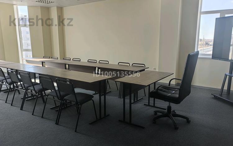 Свободное назначение, офисы, образование, развлечения, конференц-залы, кабинеты и рабочие места, студии · 100 м² за 460 000 〒 в Атырау, мкр Нурсая — фото 7