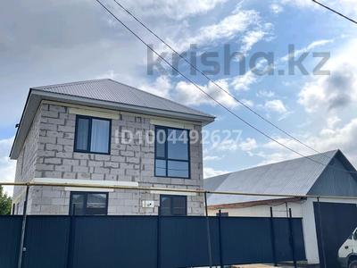 Отдельный дом · 4 комнаты · 151 м² · 3.7 сот., Яикская 20 — Лермонтова за 40 млн 〒 в Уральске