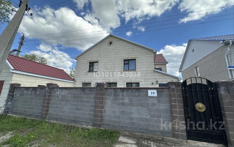 Жеке үй · 7 бөлме · 250 м² · 10 жүзд., Байдалы Омирулы 10, бағасы: 45 млн ₸ в Актобе, жилой массив Заречный-2 — фото 2