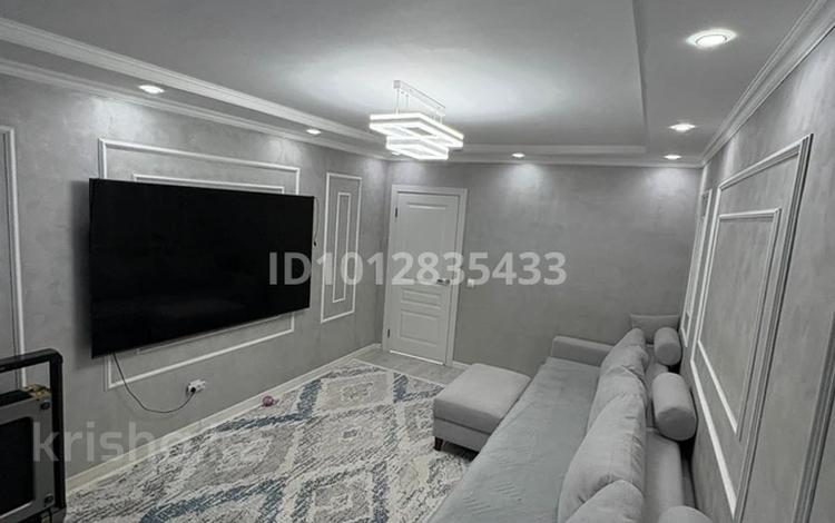 3-бөлмелі пәтер · 78 м² · 3/10 қабат, мкр Аккент 63, бағасы: 46 млн ₸ в Алматы, Алатауский р-н — фото 2
