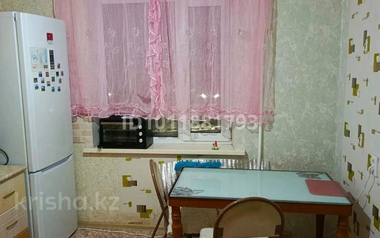 2-бөлмелі пәтер · 51 м² · 7/9 қабат, Независимости 8/1, бағасы: 9.8 млн ₸ в Темиртау — фото 2