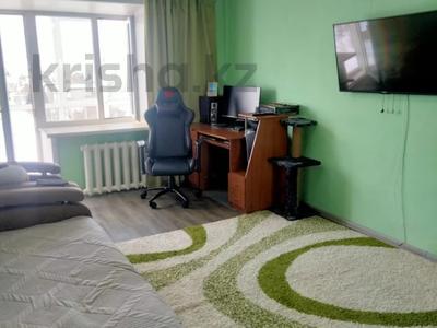 1-комнатная квартира, 34 м², 4/5 этаж, Бобровская 2 за 10.5 млн 〒 в Усть-Каменогорске
