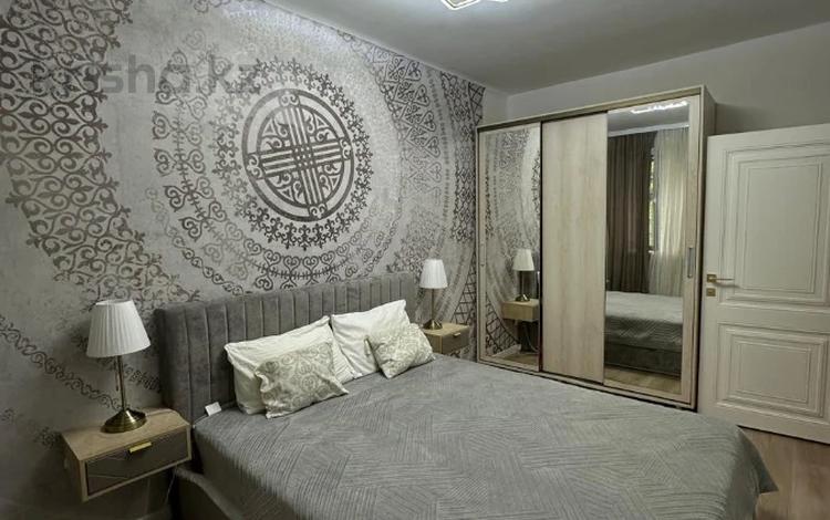 2-комнатная квартира · 56 м² · 3/12 этаж, Самал 2 79 — низкая цена за 64 млн ₸ в Алматы, Медеуский р-н — фото 2