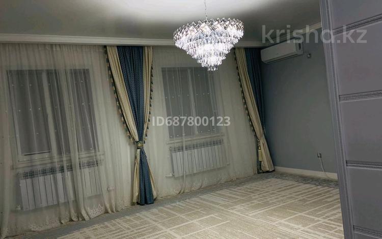 Отдельный дом · 3 комнаты · 150 м² · 10 сот., Арон Аюпова 102 за 38 млн ₸ в  — фото 2