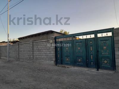 Отдельный дом · 8 комнат · 150 м² · 6 сот., Абылай хан 41 — Тгжд за 16 млн 〒 в Туркестане