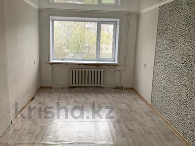 2-комнатная квартира, 48 м², 2/5 этаж, Кизатова за 14.8 млн 〒 в Петропавловске