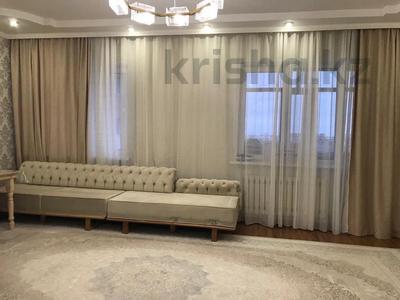 3-комнатная квартира · 109.2 м² · 8/18 этаж, Д. Кунаева за 57.8 млн 〒 в Астане, Есильский р-н