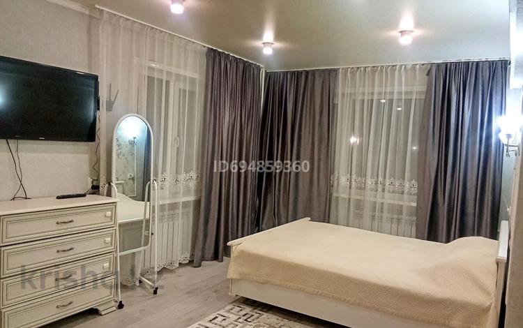 1-комнатная квартира · 43 м² · 3/5 этаж, Казахстан 124 за 14 000 ₸ в Усть-Каменогорске, Ульбинский — фото 12