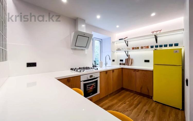 2-бөлмелі пәтер · 40 м² · 3/4 қабат, Абая 63, бағасы: 500 000 ₸ в Алматы, Алатауский р-н — фото 2