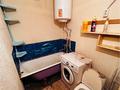 2-бөлмелі пәтер · 44 м² · 5/5 қабат, 12-шағынаудан 49 — Возле остановки 13 микрорайон, бағасы: 8.5 млн ₸ в Караганде, Алихана Бокейханова р-н
