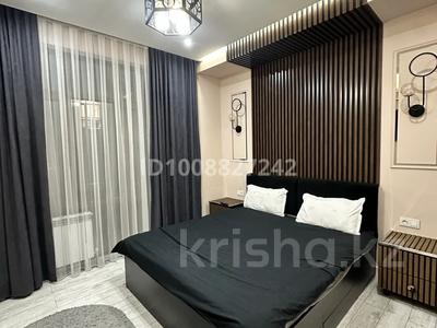 2-комнатная квартира · 60 м² · 2/3 этаж, Батырбекова 18 за 15 000 〒 в Туркестане