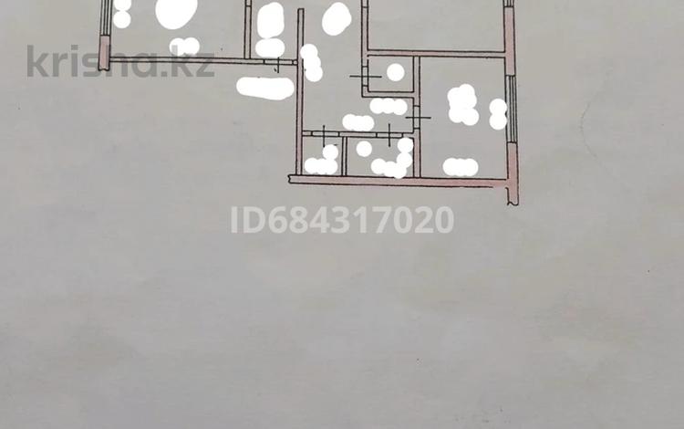 4-комнатная квартира, 76.7 м², 4/5 этаж, Арыстанова 2 за 13 млн 〒 в Аксае — фото 3